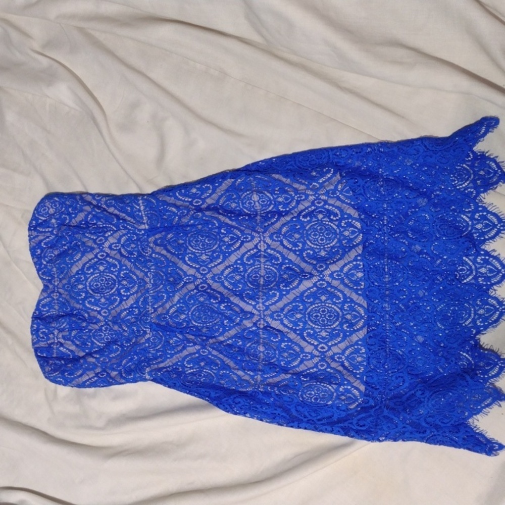 NWOT blue forever 21 strapless lace dress size medium